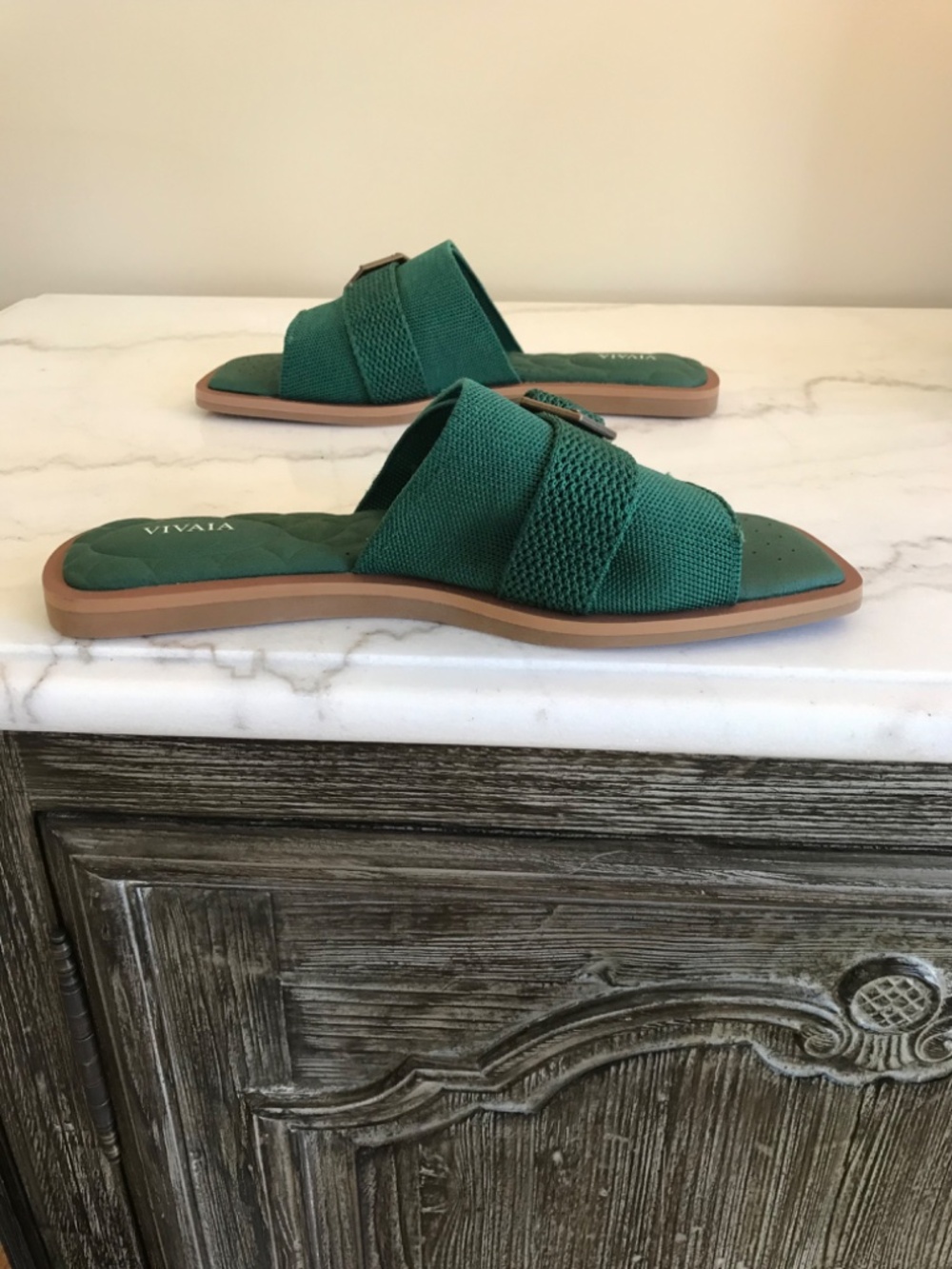 🆕 VIVAIA GREEN PILLOW TOP SLIDE SANDAL - Picture 10 of 14
